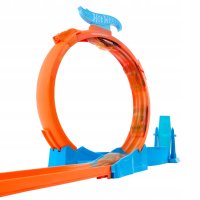 Hot Wheels – Dráha se třemi smyčkami
