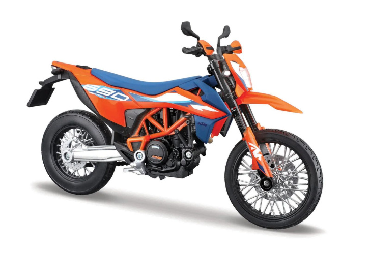Motorka KTM 690 SMC R s podstavcem