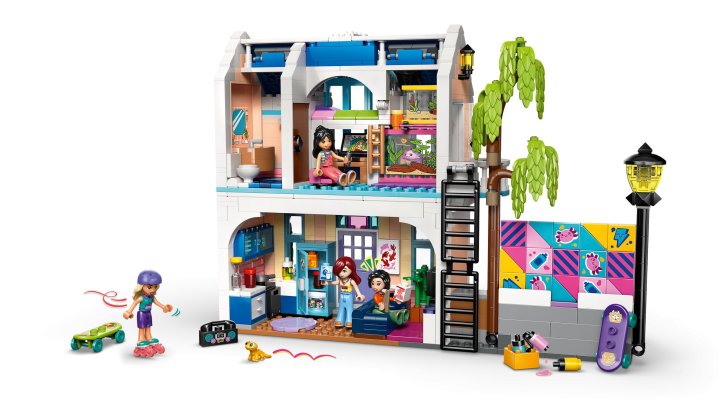 42687 Lego Friends – Liann a její rodinný dům