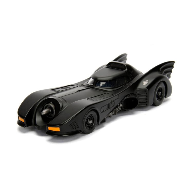 Batmobile a Batman 1:24