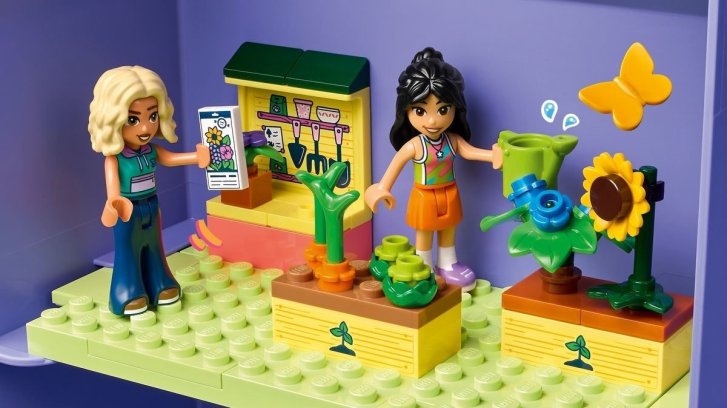 42697 Lego Friends - Kreativní kufřík a domek pro panenky