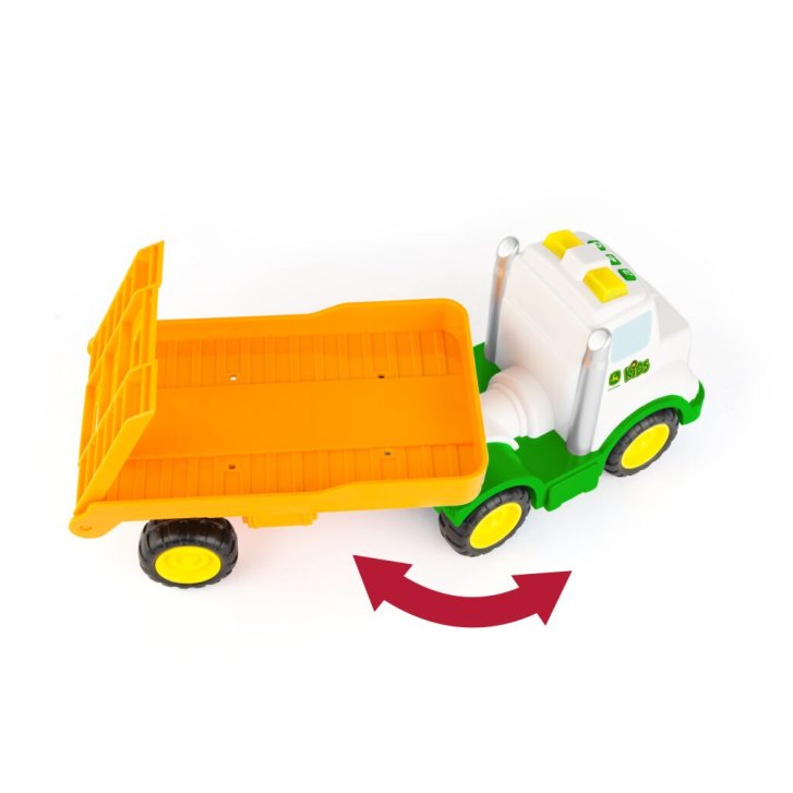 John Deere – Tahač s traktorem