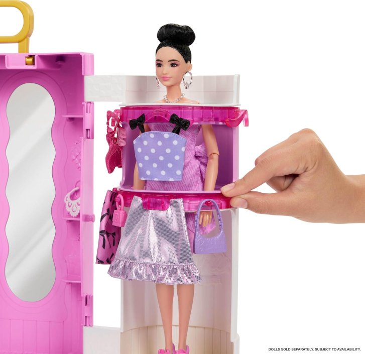 Barbie – Deluxe šatník